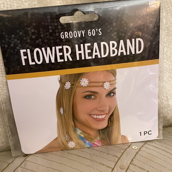 Suit Yourself Costume Co. Groovy 60’s Flower Headband&Peace Necklace Bundle.NWT - Picture 2 of 6
